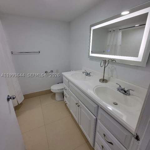 4370 NW 107th Ave 107, Doral FL - photo 9 of 30