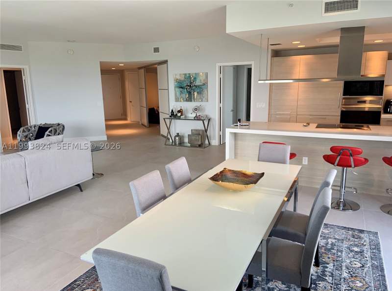 2 bedroom Condominium at 17301 Biscayne Blvd 1602, Marina Palms Residences, North Miami Beach — photo 2