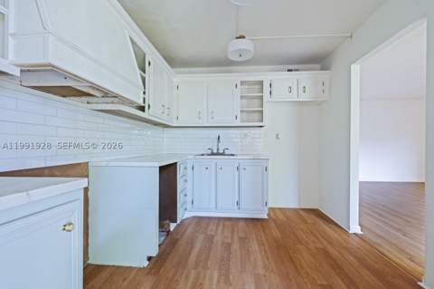 665 NE 195th St 222, Miami FL - photo 10 of 18