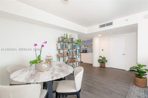 1100 West Ave 1427, Miami Beach FL - photo 12 of 31