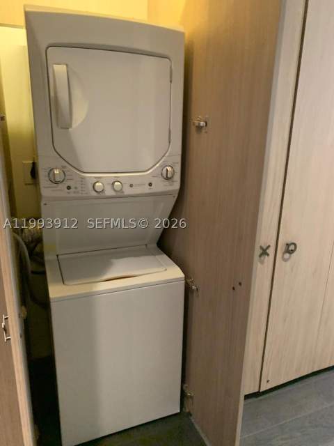 801 S Miami Ave 412, Miami FL - photo 19 of 39
