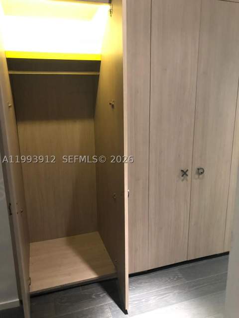 801 S Miami Ave 412, Miami FL - photo 22 of 39