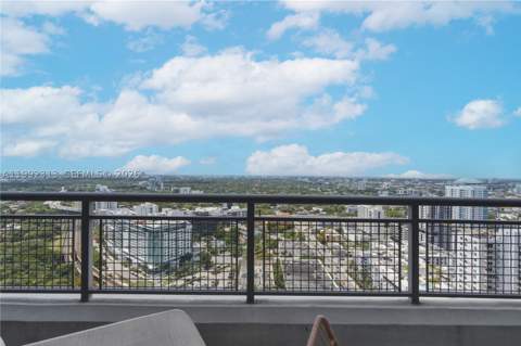 60 SW 13th St 2805, Miami FL - photo 19 of 32
