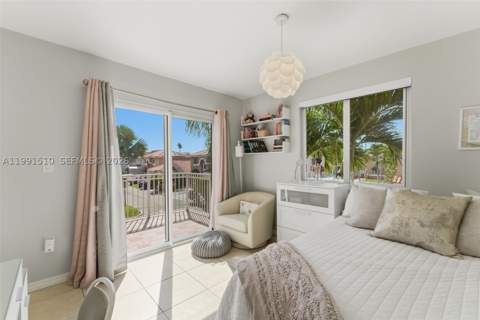 8657 NW 2nd St, Miami FL - photo 18 of 44