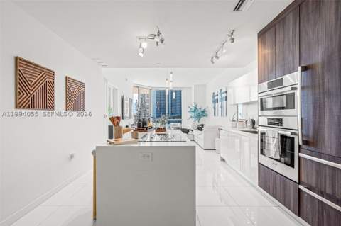 851 NE 1st Ave 1205, Miami FL - photo 10 of 40