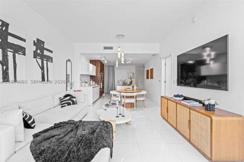 851 NE 1st Ave 1205, Miami FL - photo 19 of 40
