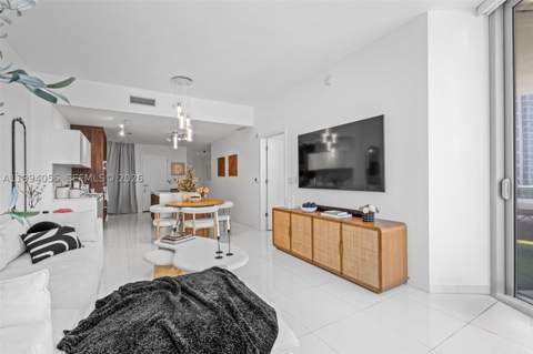 851 NE 1st Ave 1205, Miami FL - photo 20 of 40