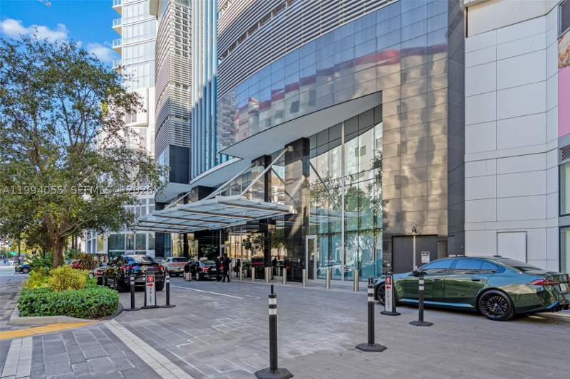 1 bedroom Condominium at 851 NE 1st Ave 1205, Paramount Miami Worldcent, Miami — photo 4