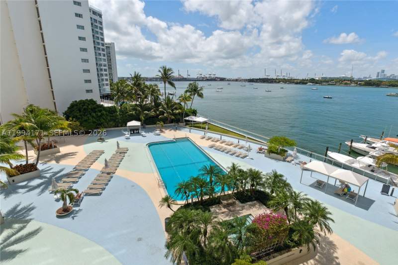 0 bedroom Condominium at 1200 West Ave 528, Mirador 1200 Condo, Miami Beach — photo 3