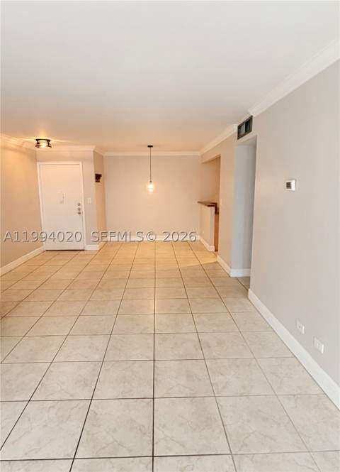 8101 SW 72nd Ave 403W, Miami FL - photo 6 of 20