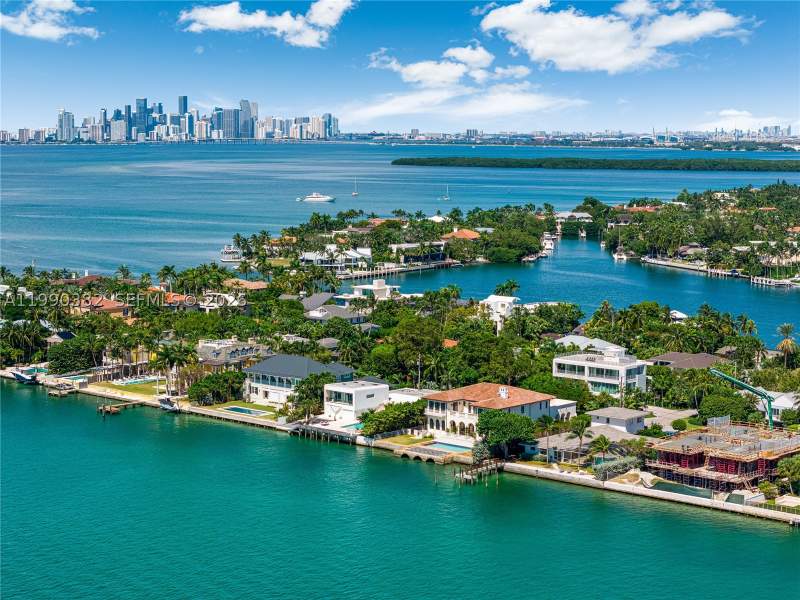 4 bedroom SingleFamilyResidence at 640 S Mashta Dr, Mashta Island, Key Biscayne — photo 3