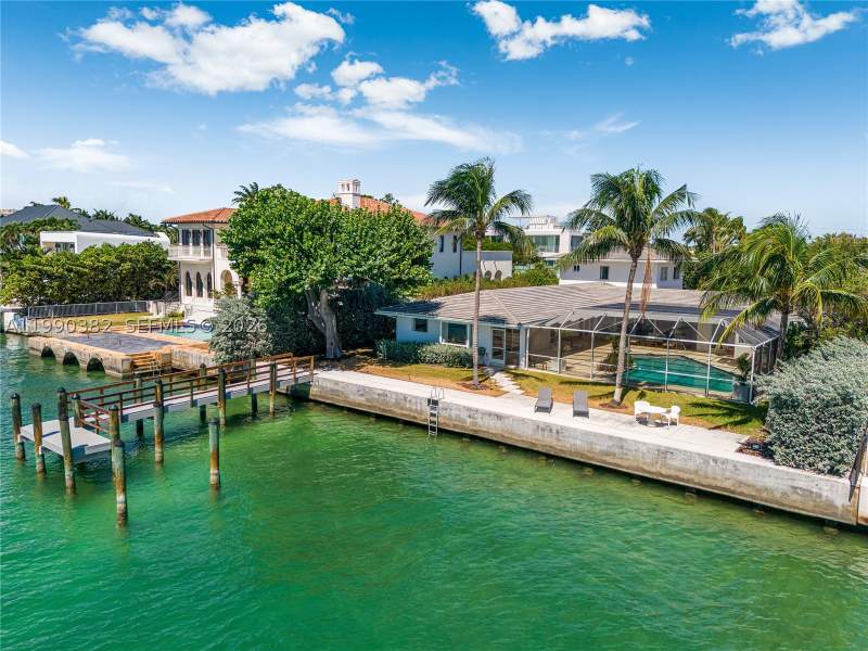 4 bedroom SingleFamilyResidence at 640 S Mashta Dr, Mashta Island, Key Biscayne — photo 5