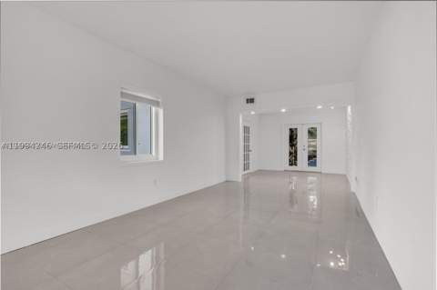 3800 Charles Ter, Miami FL - photo 11 of 17