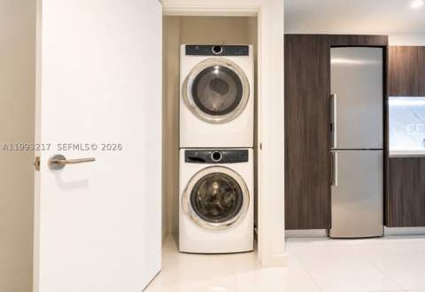 851 NE 1st Ave 205, Miami FL - photo 6 of 55