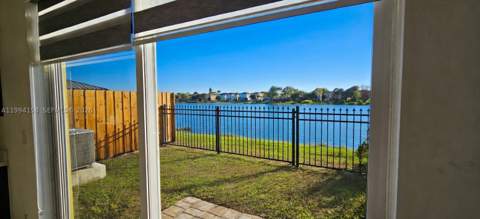 1166 SE 23rd Ave, Homestead FL - photo 8 of 43