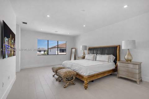 8019 NW 46th Ter, Doral FL - photo 11 of 48