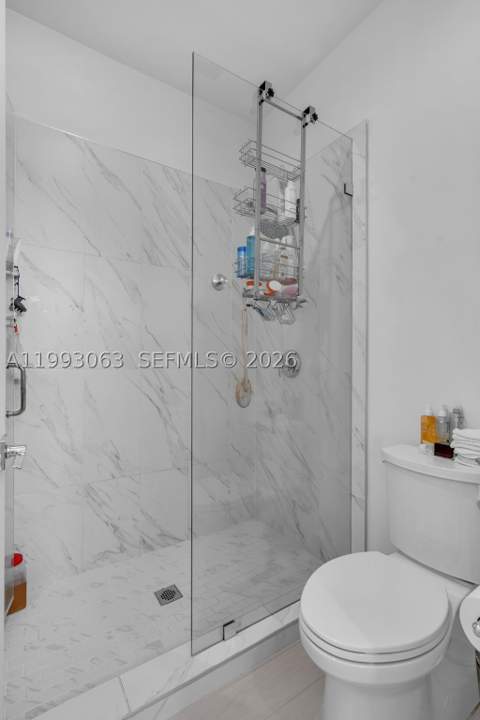 8019 NW 46th Ter, Doral FL - photo 20 of 48
