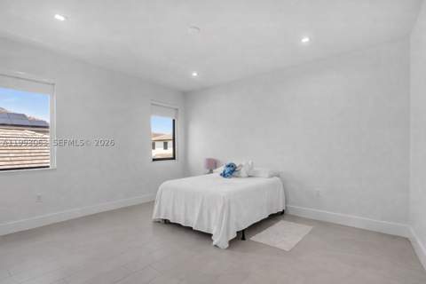 8019 NW 46th Ter, Doral FL - photo 23 of 48