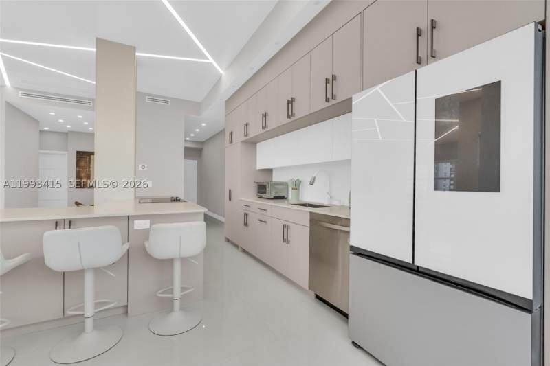 2 bedroom Condominium at 18011 Biscayne Blvd Ph04, Del Prado Marina, Aventura — photo 5