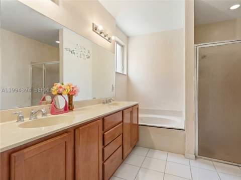 20507 NW 9th Ave, Miami Gardens FL - photo 21 of 46