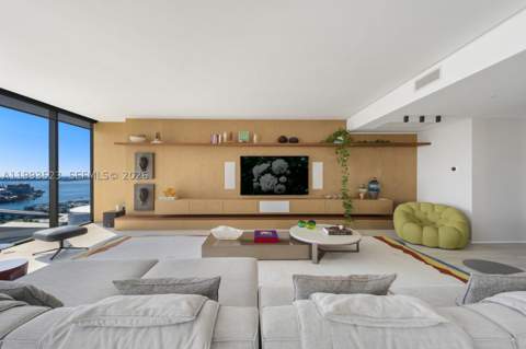 1000 Biscayne Blvd 2702, Miami FL - photo 12 of 56