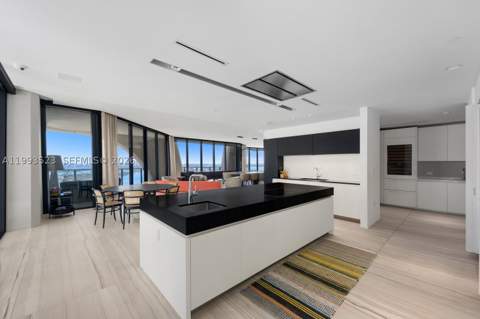 1000 Biscayne Blvd 2702, Miami FL - photo 23 of 56