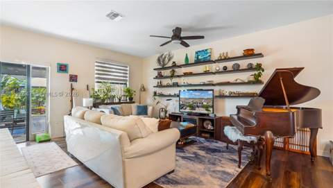 25060 SW 108th Ave, Homestead FL - photo 15 of 56