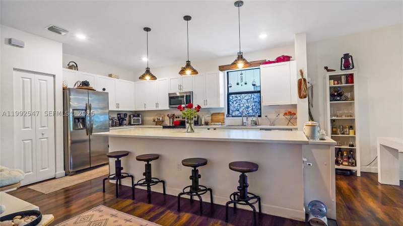 4 bedroom Townhouse at 25060 SW 108th Ave, S Allapattah Gardens, Homestead — photo 5