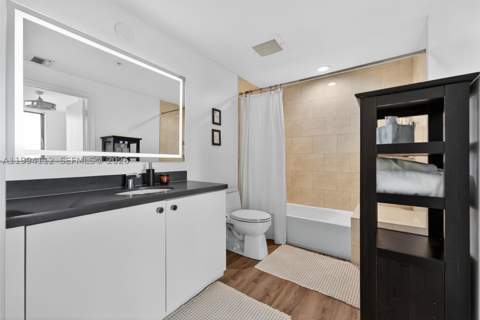 90 SW 3rd St 1105, Miami FL - photo 9 of 18