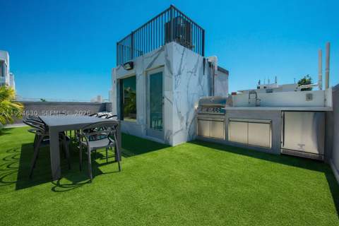 361 Jefferson Ave 3, Miami Beach FL - photo 17 of 20