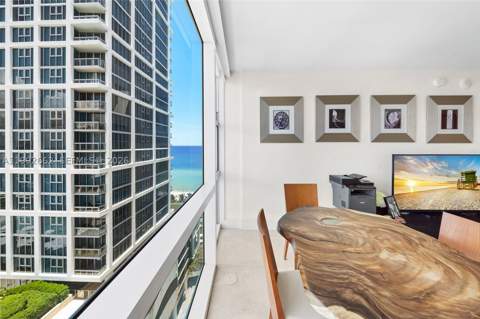 6801 Collins Ave 1414, Miami Beach FL - photo 7 of 45