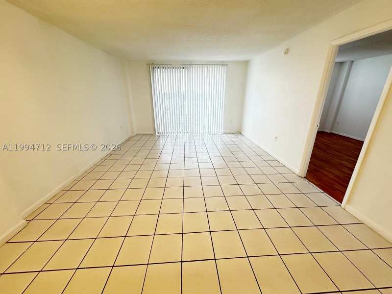 1 bedroom Condominium at 15600 NW 7th Ave 606, Parkway Towers Bldg 1, Miami — photo 1