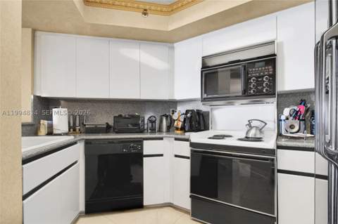 6767 Collins Ave 504, Miami Beach FL - photo 16 of 31