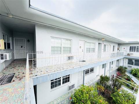 555 SW 16th Ave 11, Miami FL - photo 15 of 18