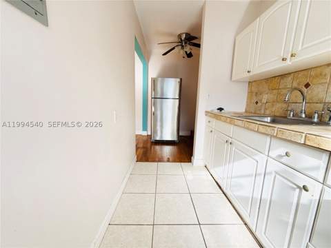 555 SW 16th Ave 11, Miami FL - photo 8 of 18