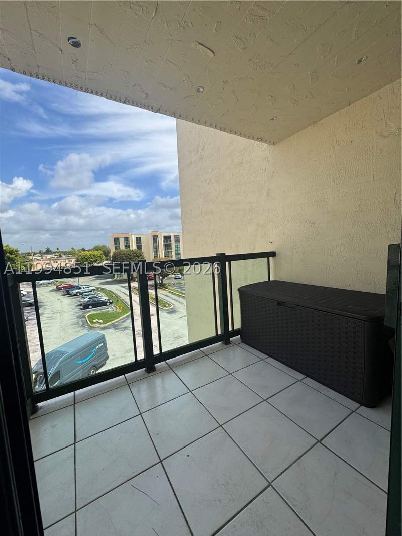 2 bedroom Condominium at 2055 SW 122nd Ave 403, International Towers Cond, Miami — photo 3
