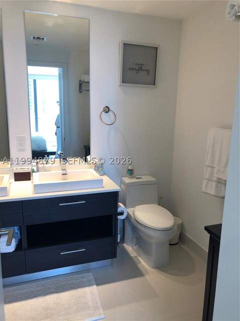 45 SW 9th St 2004, Miami FL - photo 15 of 28