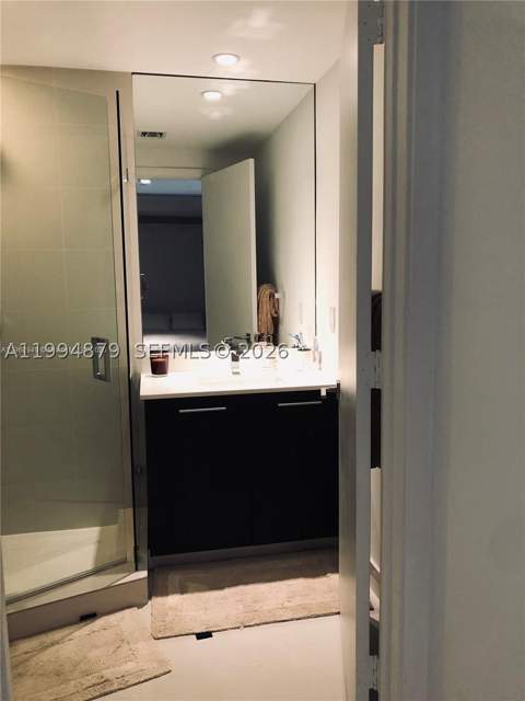 45 SW 9th St 2004, Miami FL - photo 16 of 28