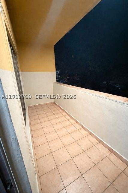 1555 W 44th Pl 247, Hialeah FL - photo 11 of 11
