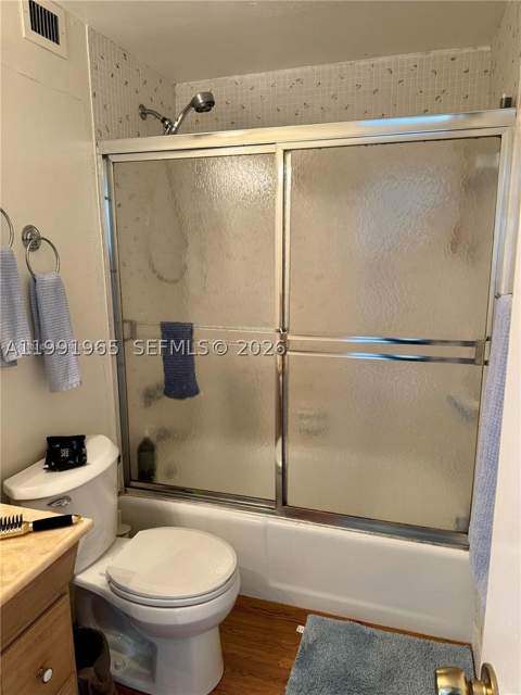 400 Kings Point Dr 609, Sunny Isles Beach FL - photo 20 of 31