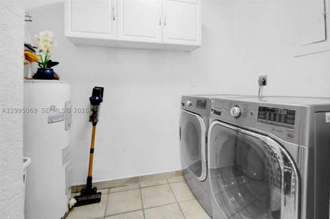 2330 W 6th Ct, Hialeah FL - photo 11 of 32