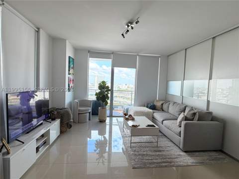 90 SW 3rd Street 2112, Miami FL - photo 8 of 40