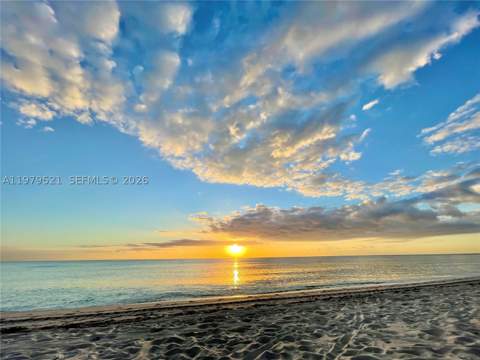 6899 Collins Ave 2403, Miami Beach FL - photo 22 of 29
