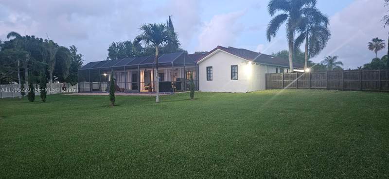 4 bedroom SingleFamilyResidence at 28104 SW 168th Ct, The Redlands Sec 2, Homestead — photo 2