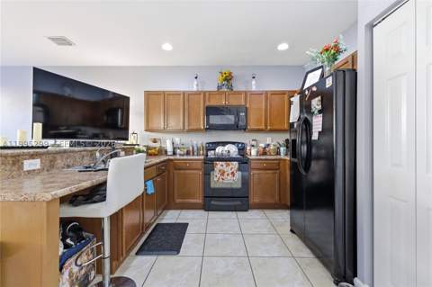 9113 SW 227th St 1, Cutler Bay FL - photo 13 of 28
