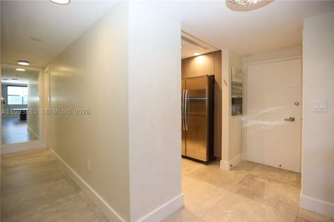300 Bayview Dr 216, Sunny Isles Beach FL - photo 8 of 27