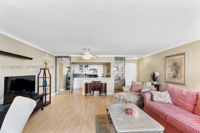 2 bedroom Condominium at 2100 Sans Souci Blvd B111, Bayview Towers Condo Sout, North Miami — photo 4