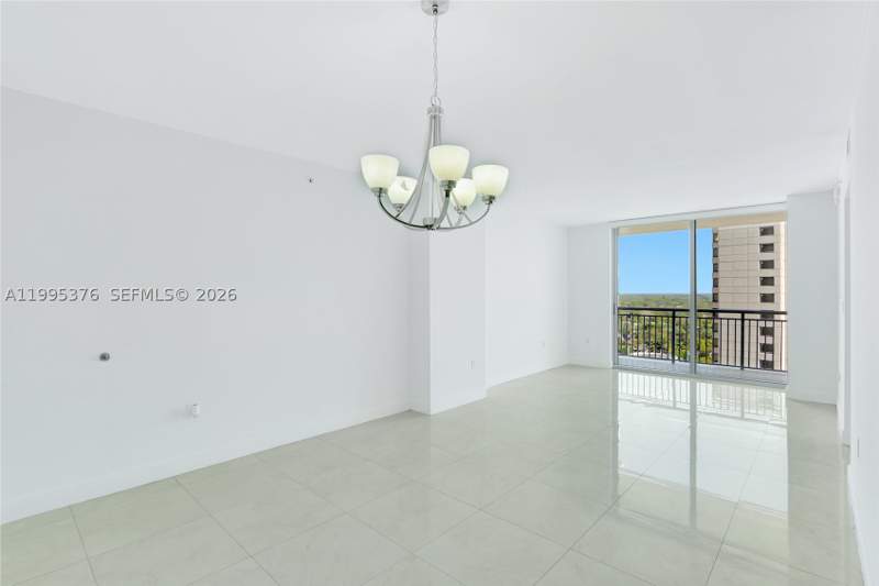 1 bedroom Condominium at 9066 SW 73rd Ct 1701, Metropolis Dadeland, Miami — photo 5