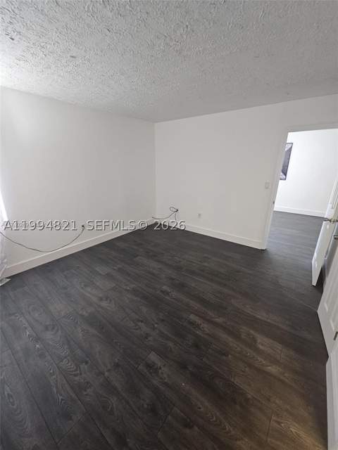 6055 W 19th 209, Hialeah FL - photo 10 of 12