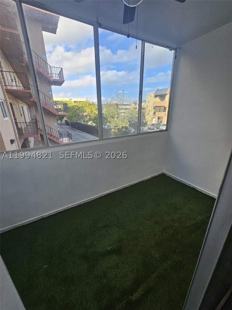 2 bedroom Condominium at 6055 W 19th 209, Focsa Condo, Hialeah — photo 2